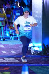 BIB: 4165
                            <button type="button" onclick="openModal(26239533)" class="btn btn-primary btn-sm float-right btn-popup" data-toggle="modal" data-target=".modal-high-quality">
                        <i class="fas fa-shopping-cart"></i> Add to Cart
                    </button>
                                            <button type="button" onclick="isThisMe(26239533, true)" class="btn btn-success btn-sm float-right btn-popup btn-isme hidden" data-toggle="tooltip" data-placement="bottom" title="นี่คือรูปของคุณใช่ไหม คลิกที่นี่เพื่อเอาเข้าอัลบั้ม">
                        <i class="fas fa-plus"></i> Add to album
                    </button>
                    <button type="button" onclick="isThisMe(26239533, false)" class="btn btn-warning btn-sm float-right btn-popup btn-isnotme hidden">
                        <i class="fas fa-ban"></i> Remove from album
                    </button>